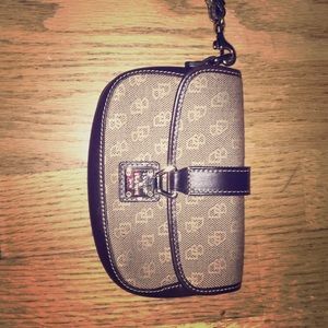 Dooney & Bourke Wristlet